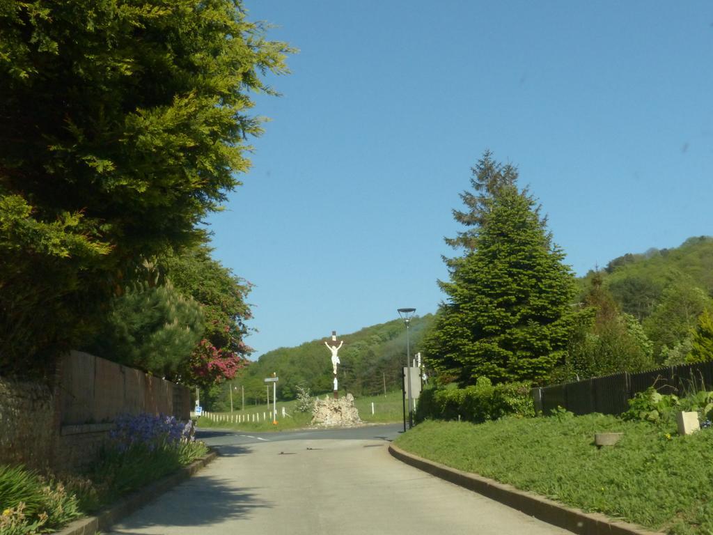 La Flore De Lys, Cottage Ideal Pour 2 Adultes Et 2 Enfants Saint-Jouin-Bruneval 客房 照片