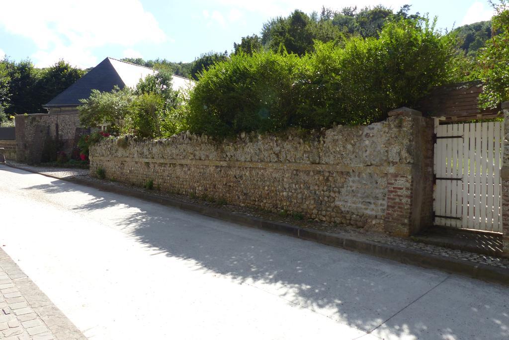 La Flore De Lys, Cottage Ideal Pour 2 Adultes Et 2 Enfants Saint-Jouin-Bruneval 外观 照片
